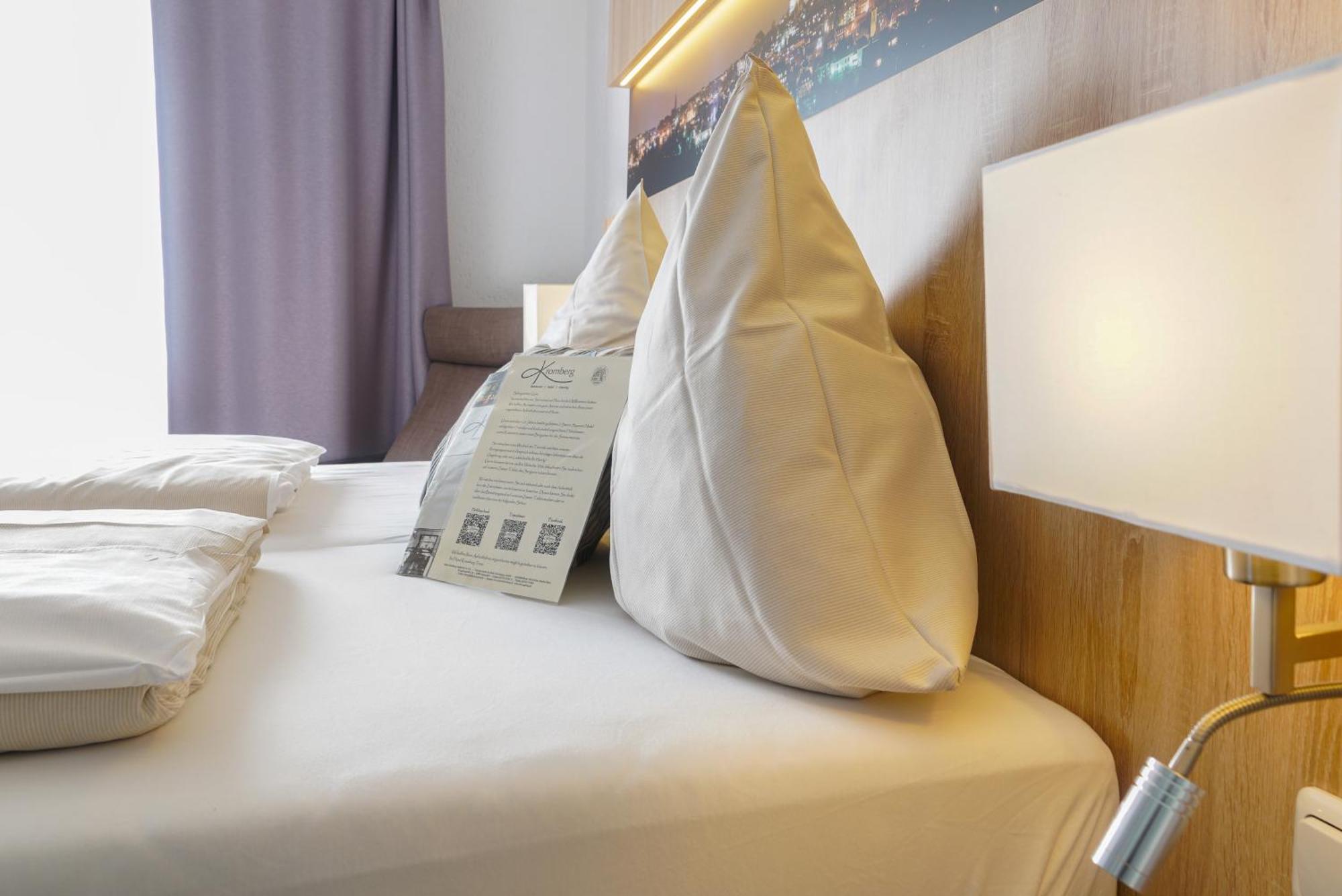 Hotel Restaurant Kromberg Ремшейд Экстерьер фото